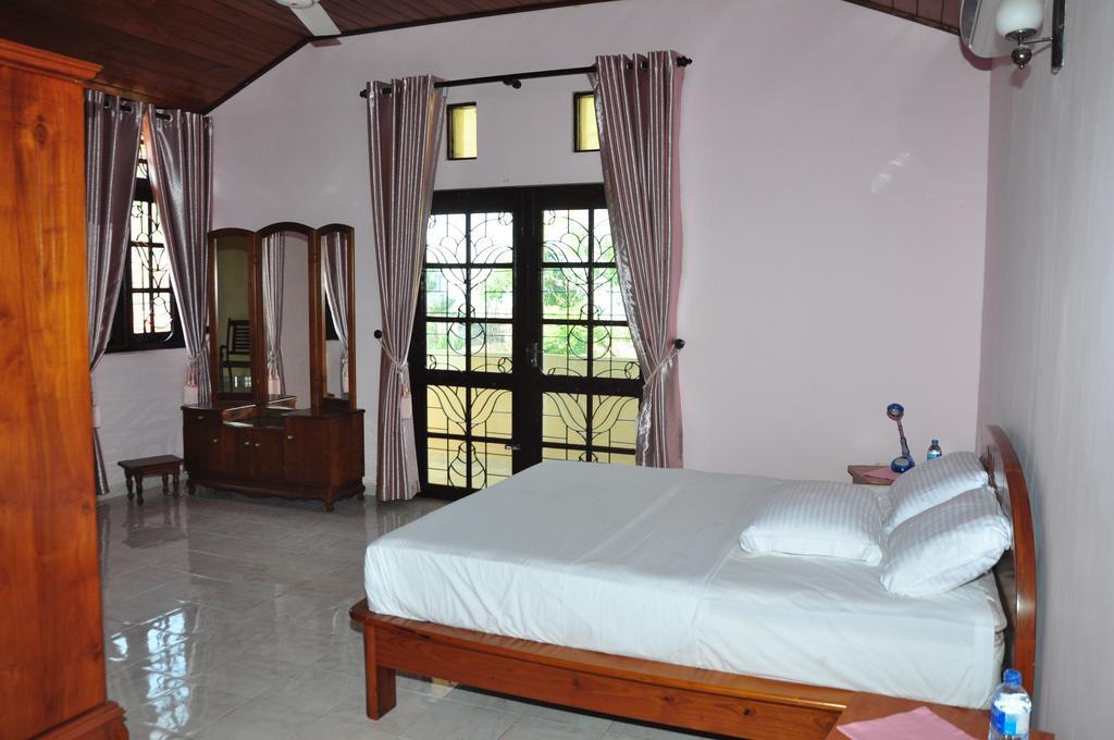 Sugandi Inn Kochchikade Zewnętrze zdjęcie