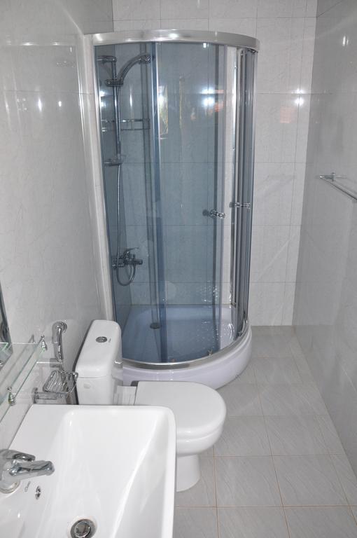 Sugandi Inn Kochchikade Zewnętrze zdjęcie