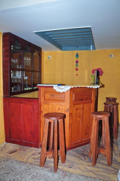 Sugandi Inn Kochchikade Zewnętrze zdjęcie