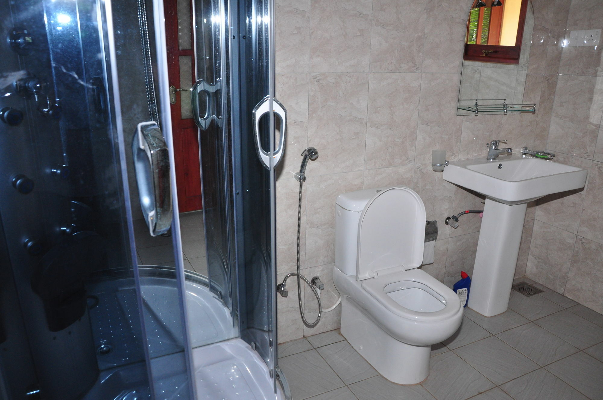 Sugandi Inn Kochchikade Zewnętrze zdjęcie